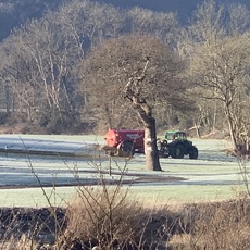 Slurry spreading on frozen or frosty ground